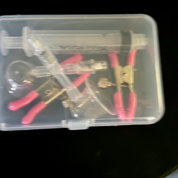 Nipple clamps for breast-feeding with original box and Guards /shields size 2 - Picture 2 of 3